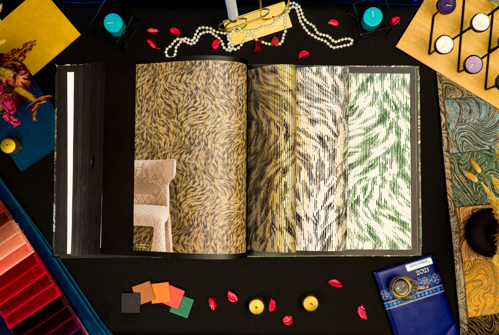 Arte Mooi wallcovering the extinct animals galéria